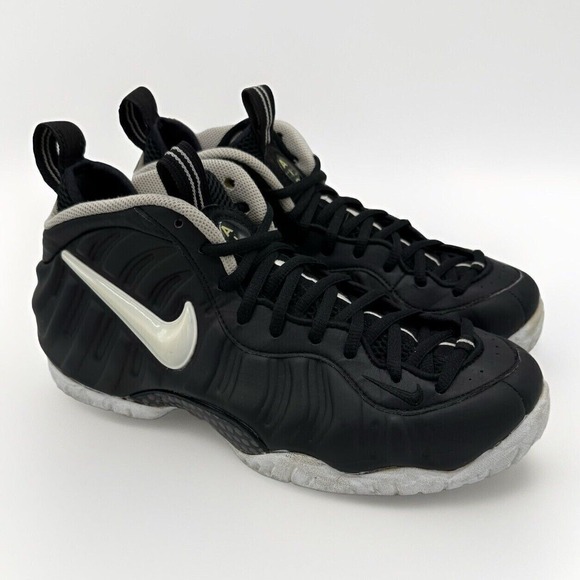 nike foamposite one footlocker